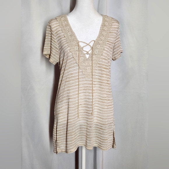Daytrip Tops - Daytrip brand size L tan and beige straps croched lace accents drawstring front